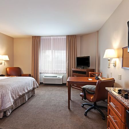 Candlewood Suites Baytown By Ihg Exterior photo
