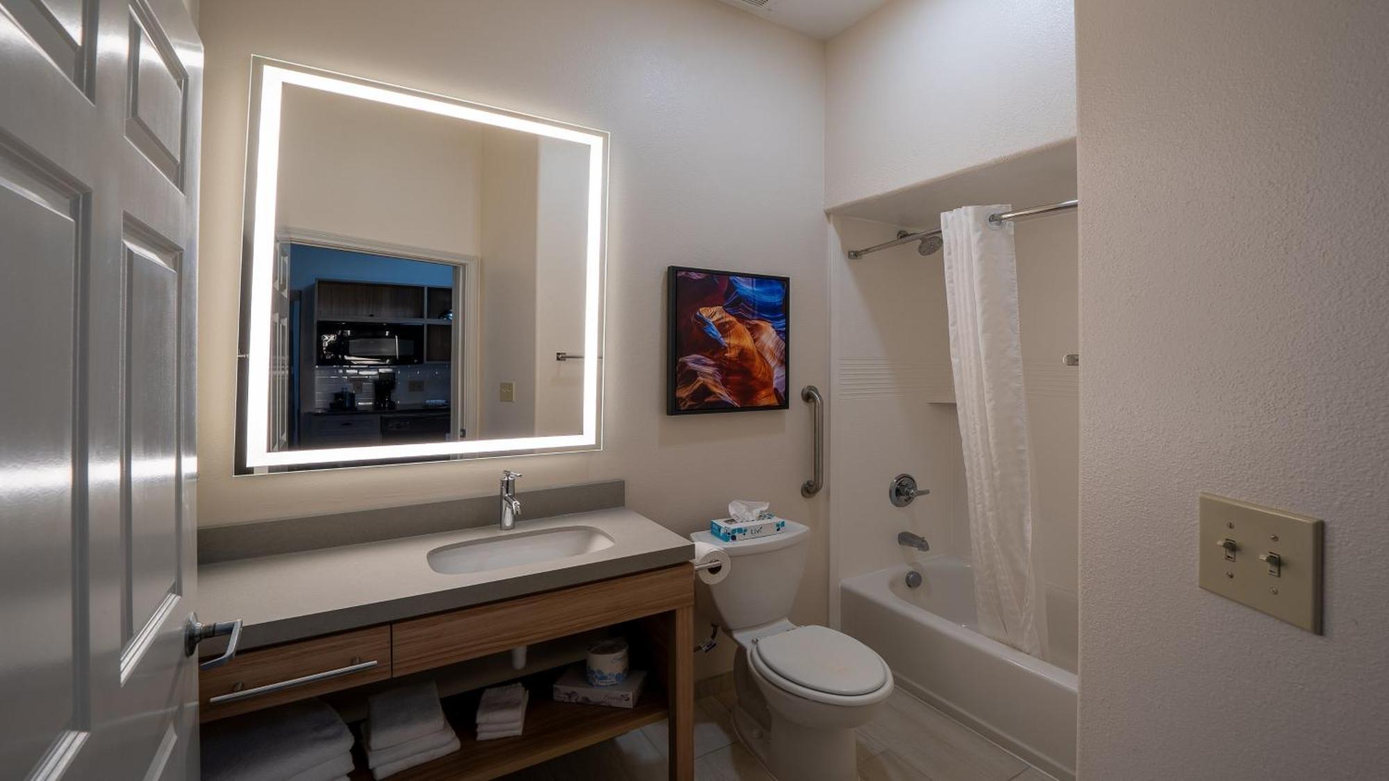 Candlewood Suites Baytown By Ihg Exterior photo