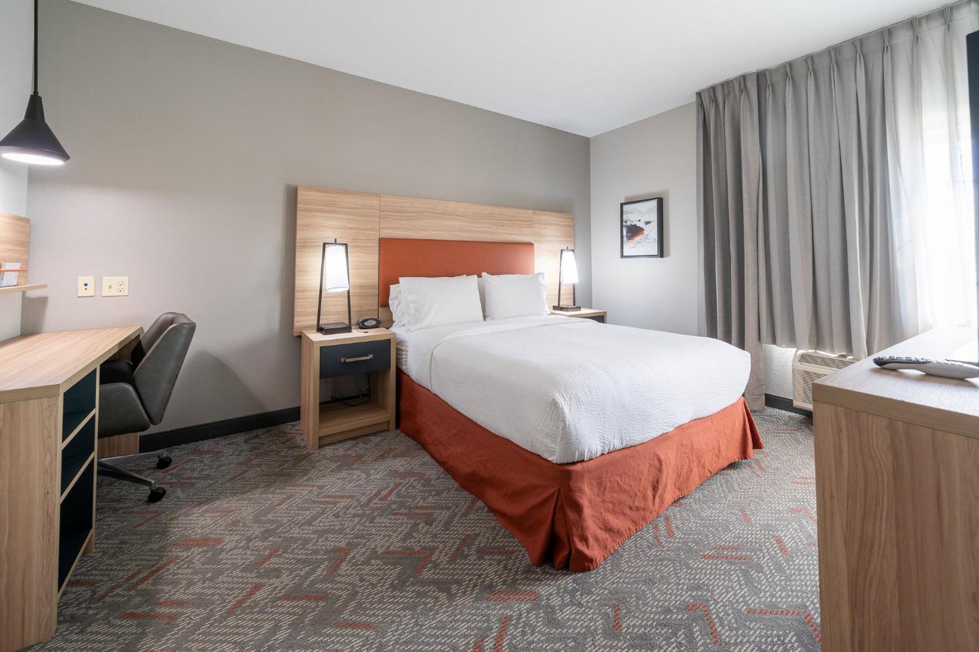 Candlewood Suites Baytown By Ihg Exterior photo